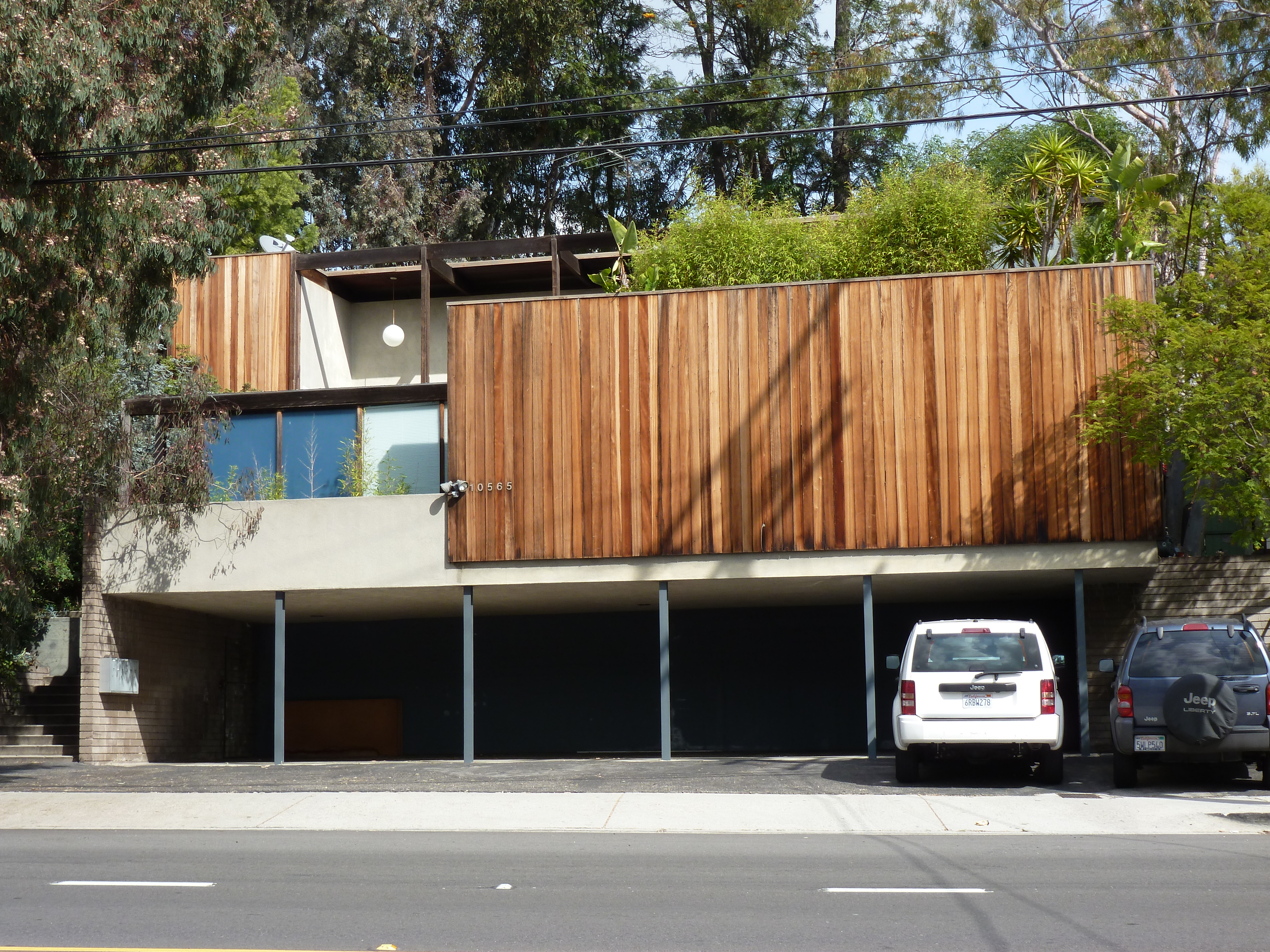 Historic Places Los Angeles - Resource Report
